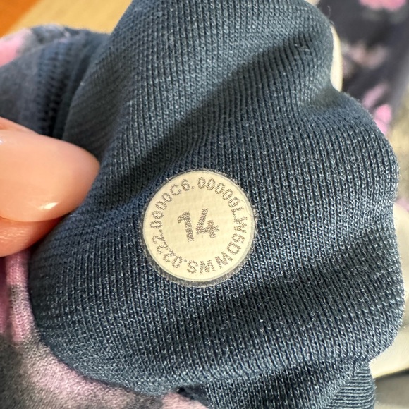 Lululemon Align High Rise-Circulate Tie Dye Mineral Blue Excellent Condition. 14 - Picture 7 of 7